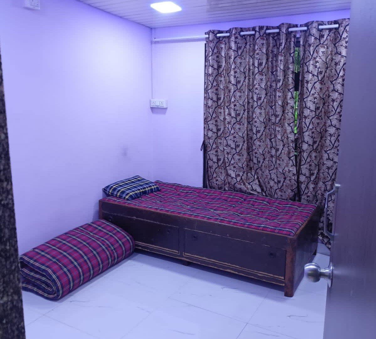pg in andheri west